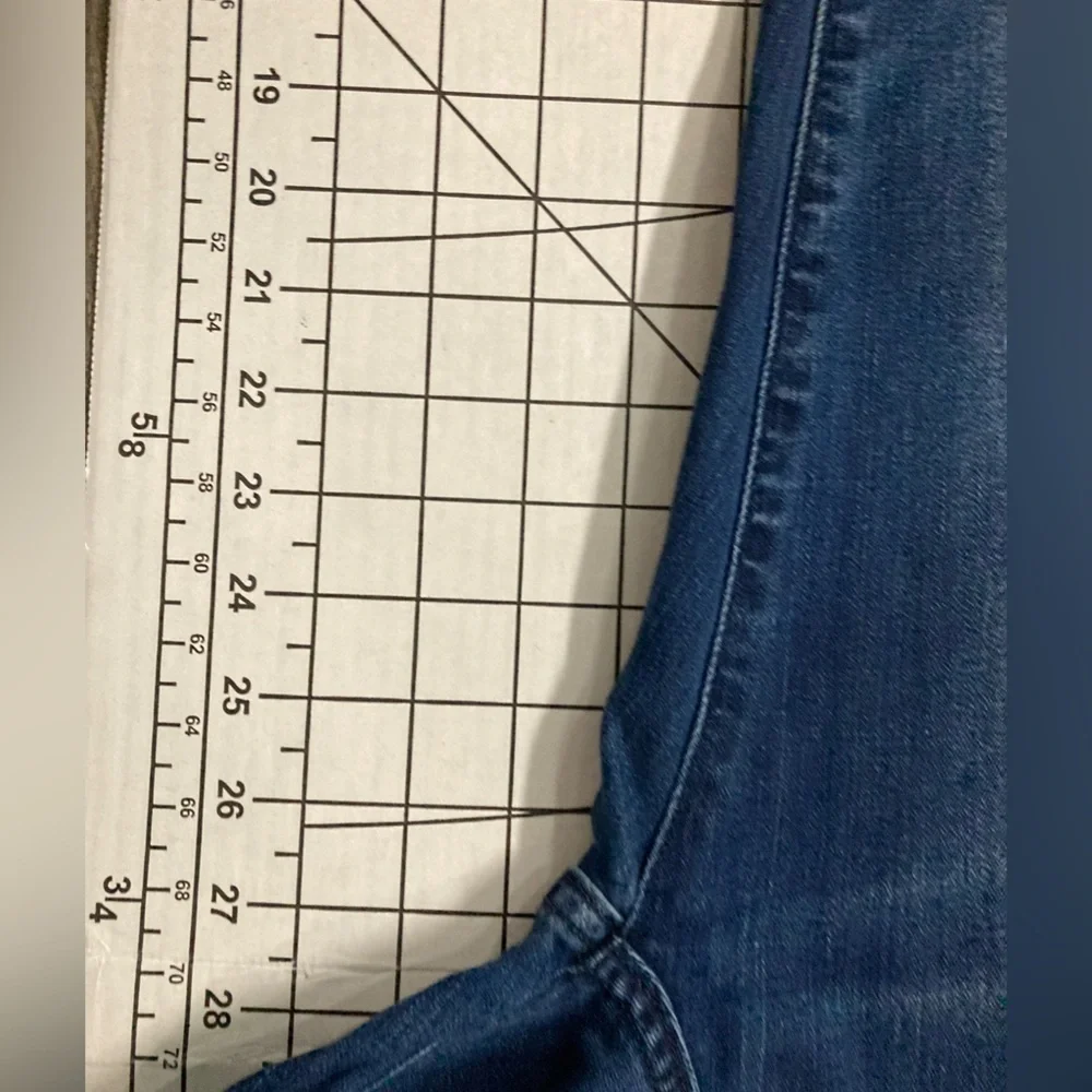 GAP 1969 Women’s Size 26 Regular Blue Jeans - Picture 9 of 9